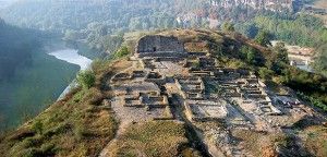 Vista aérea del yacimiento de l'Esquerda, en Roda de Ter