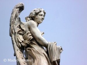 Ángel en el Puente de Sant'Angelo, Roma