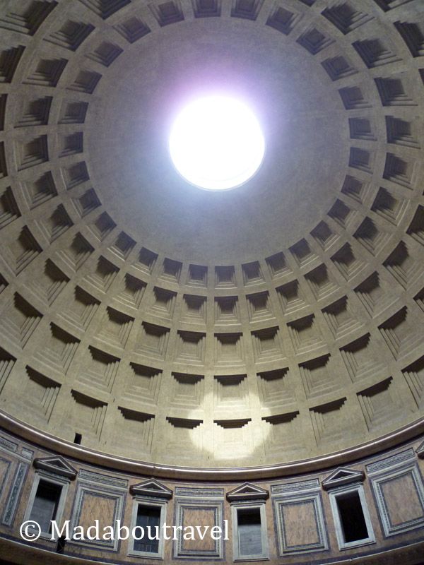 Interior del Panteón de Roma