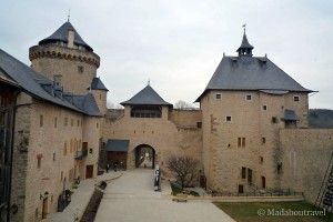Patio de armas del Castillo de Malbrouck