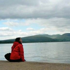 A orillas del Loch Lomond en Balloch, Escocia