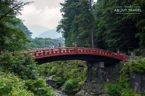 Puente en Nikko, Japón