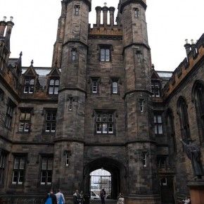 Assembly Hall Edimburgo