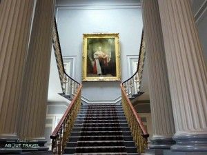 EScalinata en la Signet Library en Edimburgo