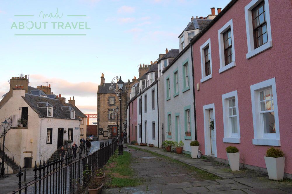 pueblo de South Queensferry, Escocia