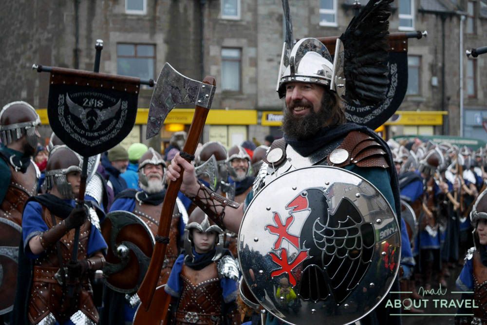 Up Helly Aa, festival vikingo en el norte de Escocia, Shetland