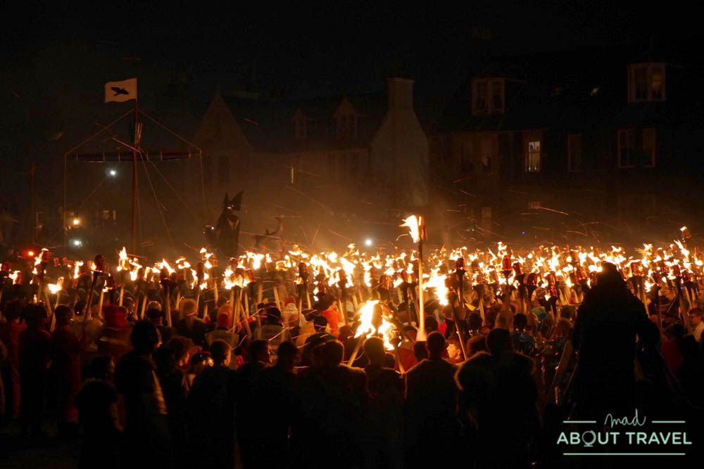 Up Helly Aa, festival vikingo en el norte de Escocia, Shetland