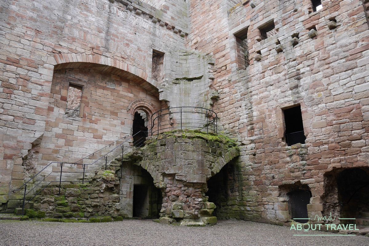 castillo de crichton, escocia