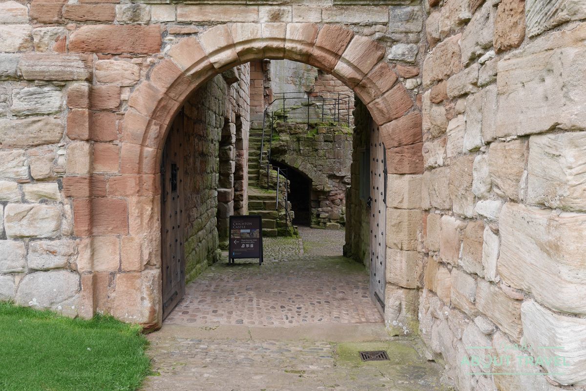 castillo de crichton, escocia
