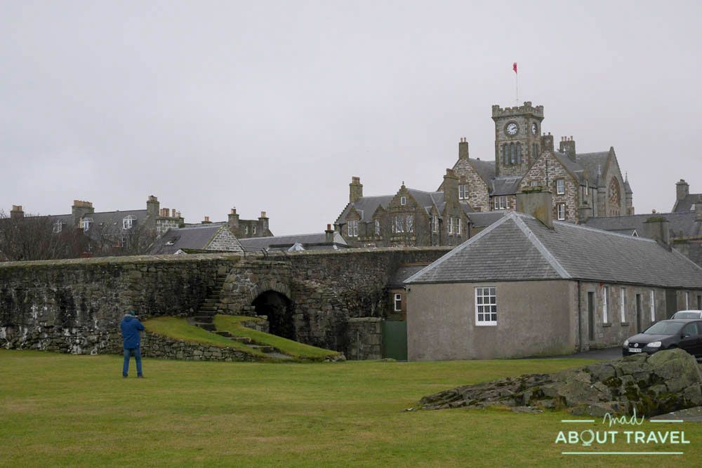 que ver en Lerwick: fort Charlotte