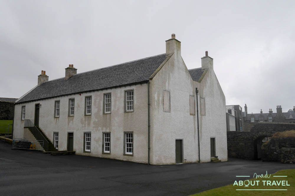 que ver en Lerwick: fort Charlotte