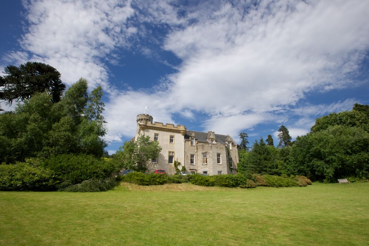 © Bespoke - Tulloch Castle Hotel