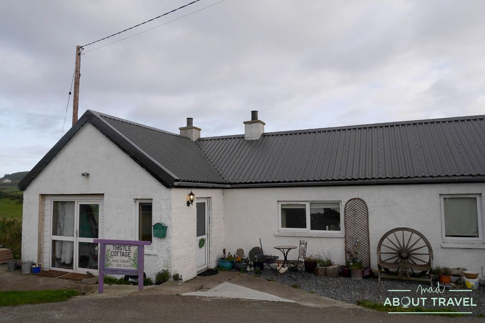 donde dormir en la ruta north coast 500: thistle cottage