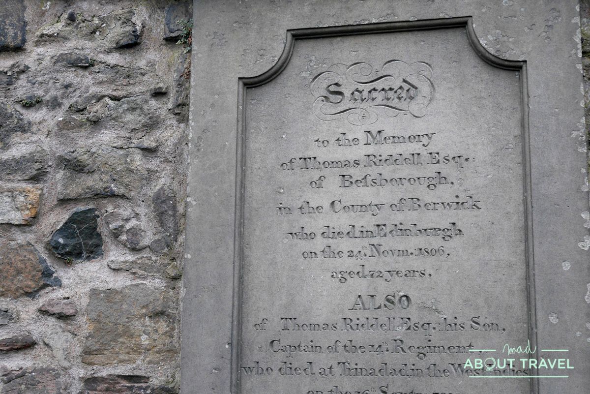 ruta de Harry Potter en Edimbugo: tumba de Lord Voldemort