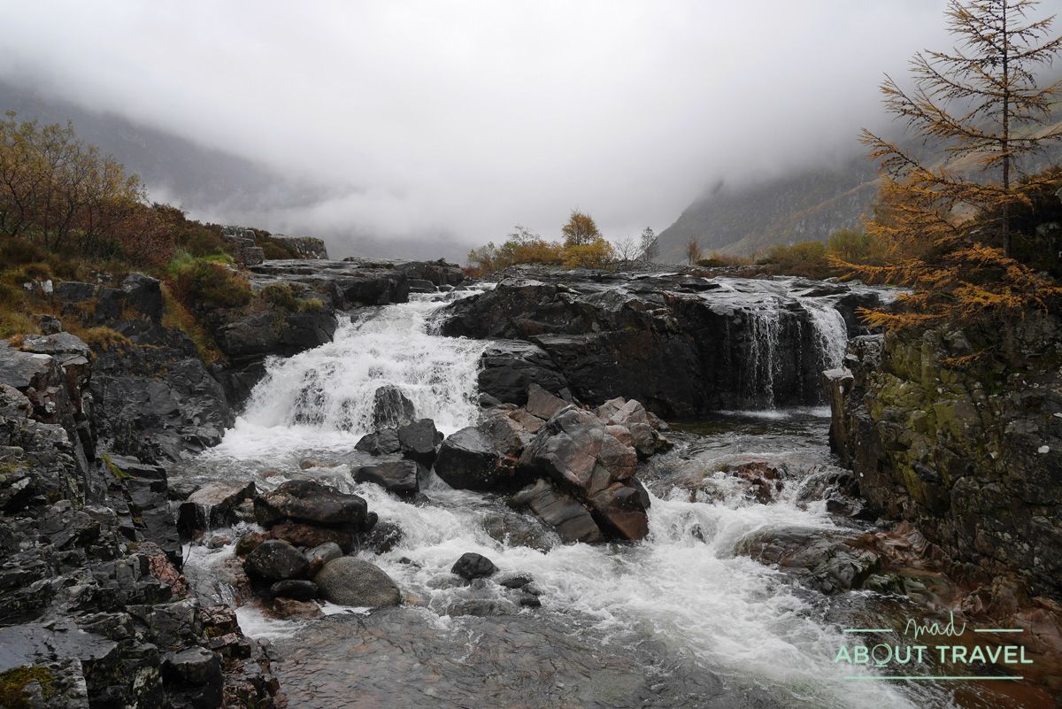 que ver en glencoe: cascada del río coe
