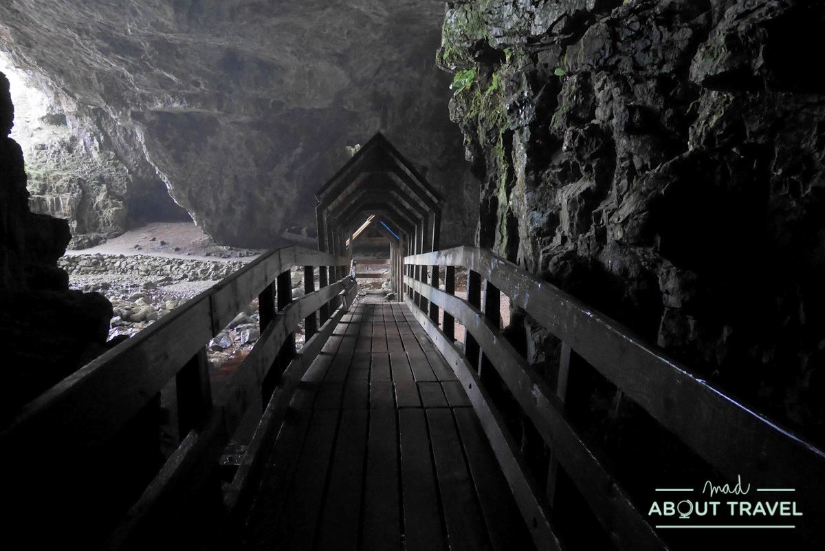 cueva smoo en durness, Escocia