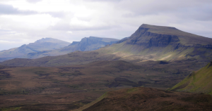 Ruta senderista por el Quiraing, Escocia