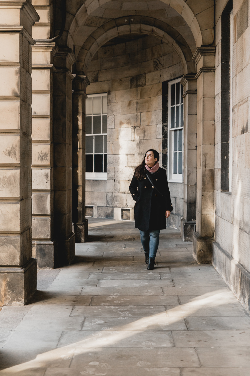 Foto de Patricia Cuni en la Old Town de Edimburgo