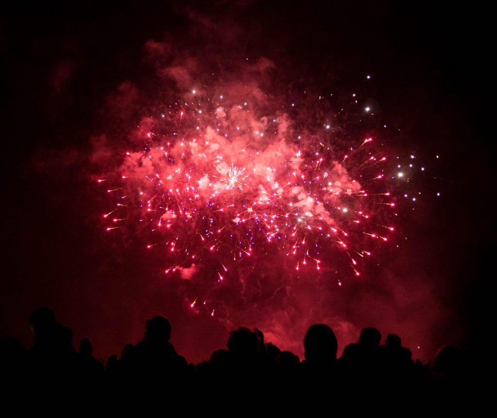 fuegos artificiales noche de las hogueras guy fawkes