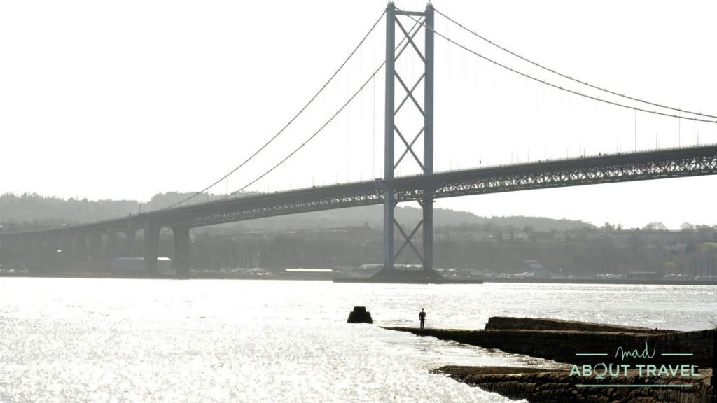 vistas del forth road bridge desde North Queensferry