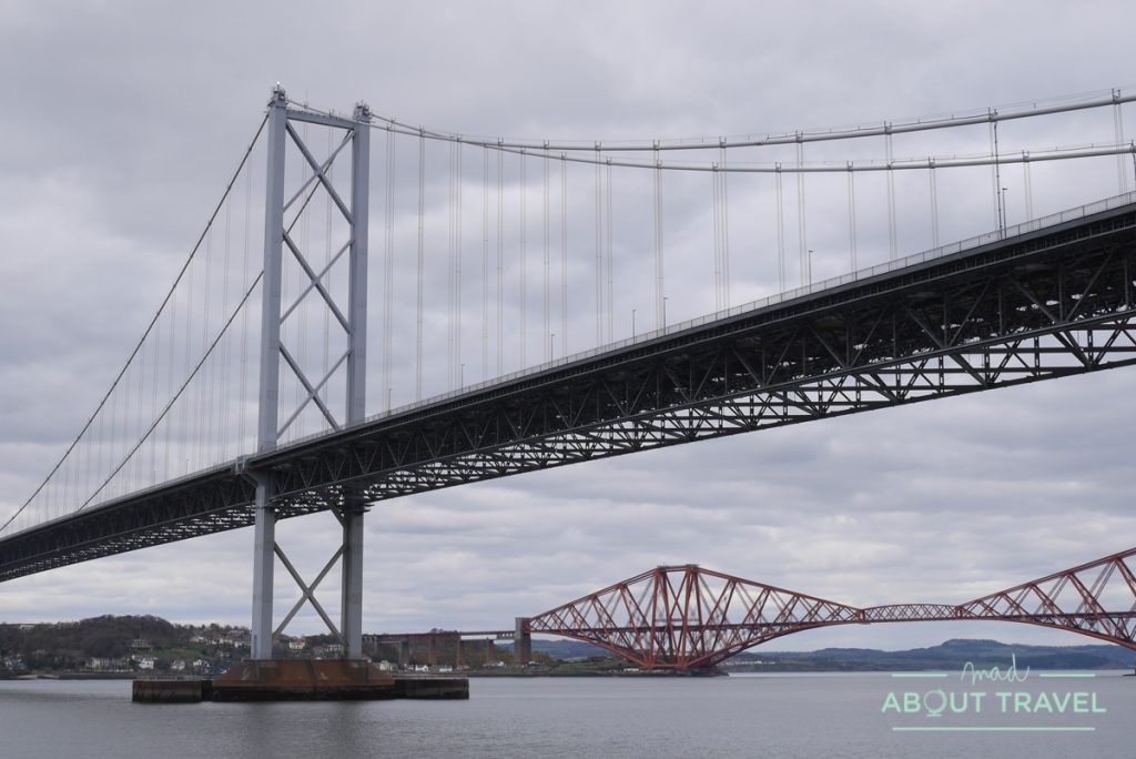 Forth Road Bridge en South Queensferry