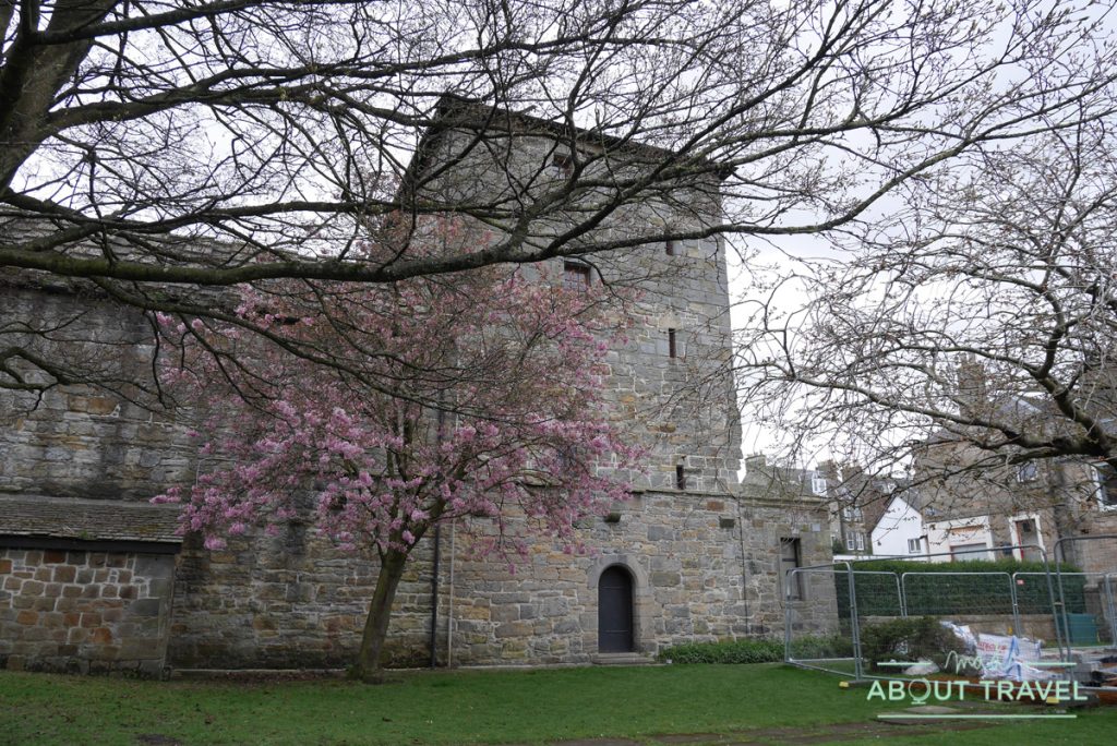 Iglesia priory church en South Queensferry