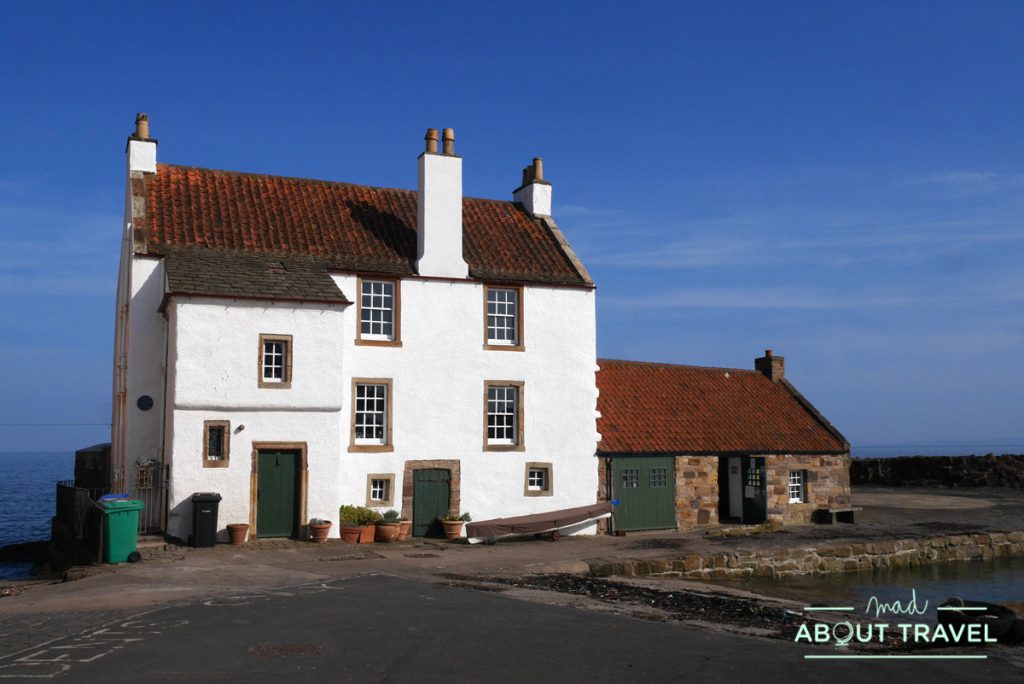 puerto de pescadores en Pittenweem, Fife Coastal Path
